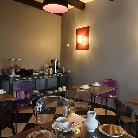 Paloma Hotel