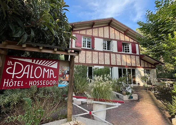 Paloma Hotel 2*